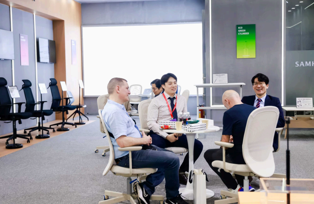 Inspect Samples and Ensure Furniture Quality at CIFF Guangzhou  