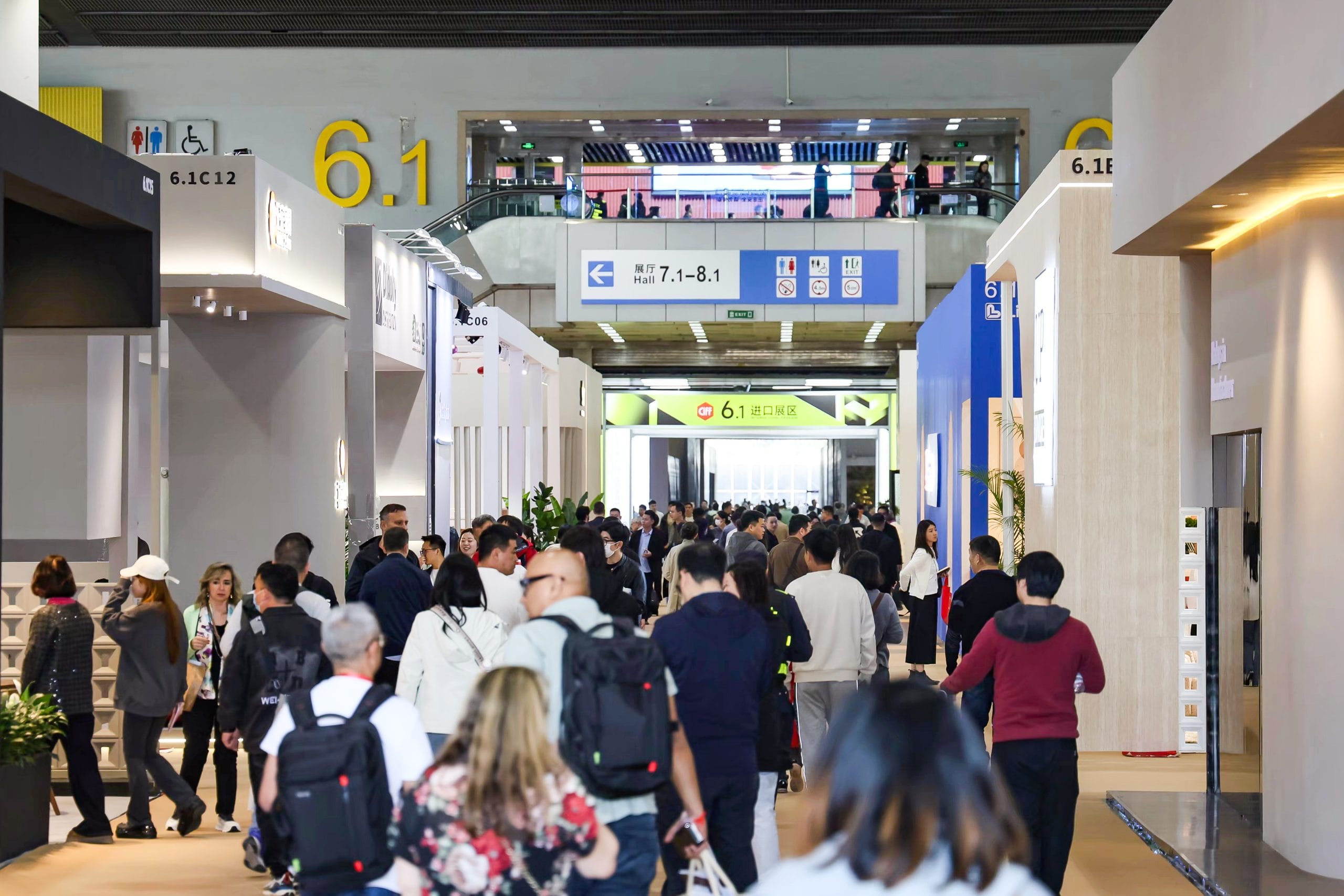 Common Risks When Ordering Furniture from China — and How CIFF Reduces Them