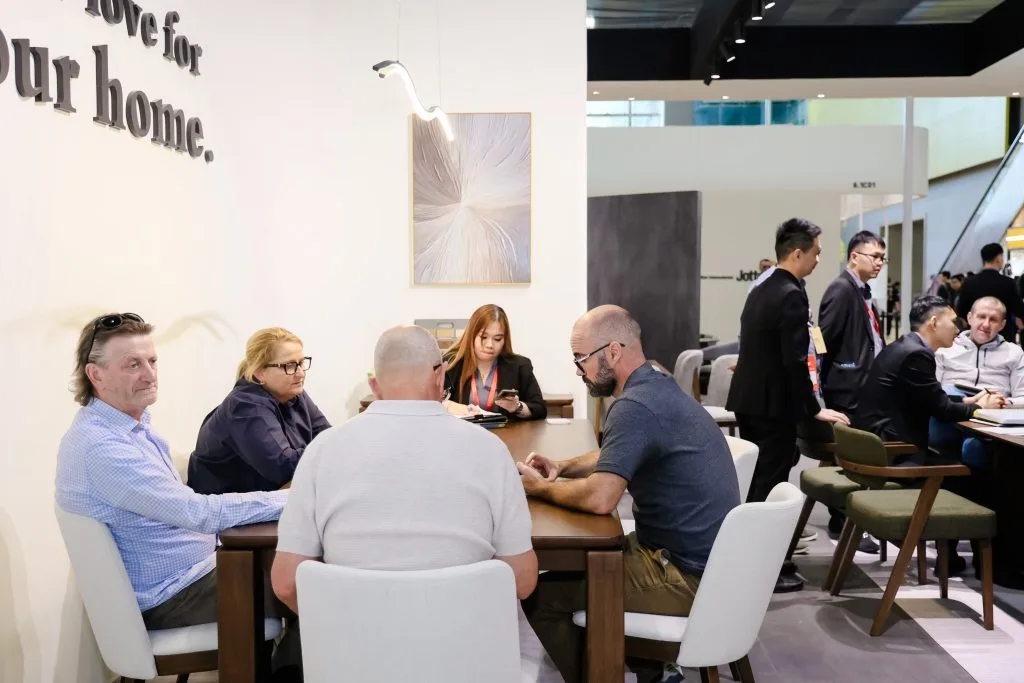 Foshan Furniture Market vs. CIFF: How Buyers Use Both